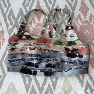 Lulu lemon sports bra